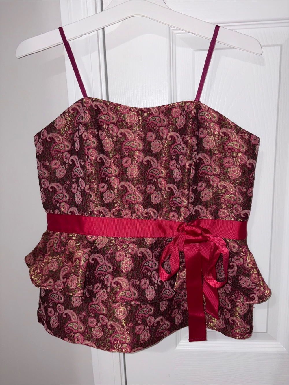 Strapless gold and pink top with ribbon